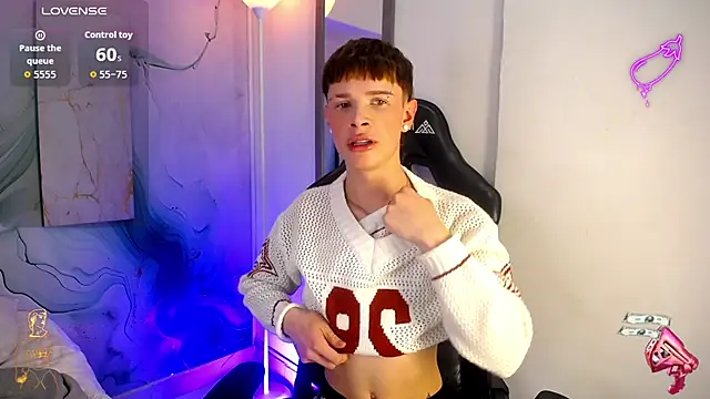Snapshot of JackFrosst chatting on 9, 7, 2026 JackFrosst online show from 9, 7, 2026