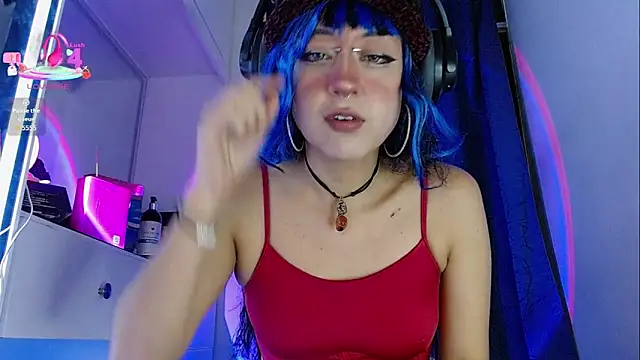 Snapshot of zora_blue777 chatting on 28, 11, 2025 zora blue777 online show from 28, 11, 2025