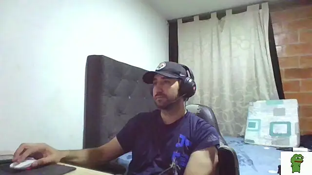 Snapshot of coolfriki chatting on 26, 6, 2026 coolfriki online show from 26, 6, 2026