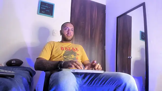 Dann 17  online show from 29, 11, 2025