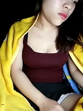 Lyly69699 online show from 14, 12, 2025