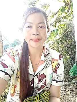 lucky774- online show from 10, 10, 2025