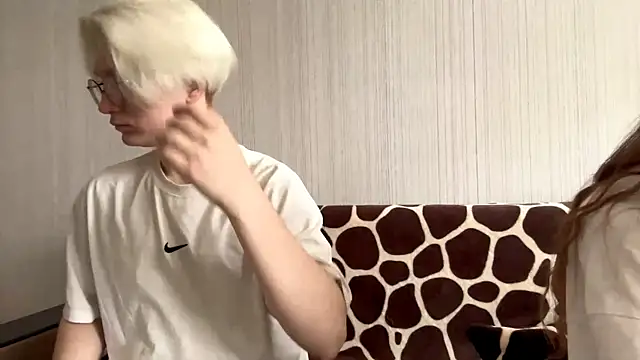 EhtelBiondi online show from 29, 3, 2026