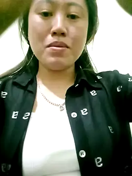 Ducky27021991 online show from 23, 12, 2025