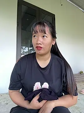 TrangNemo online show from 17, 10, 2025