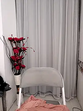 nini10052025 online show from 8, 11, 2025