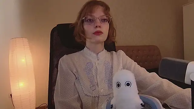 Snapshot of emymayy chatting on 31, 7, 2026 emymayy online show from 31, 7, 2026