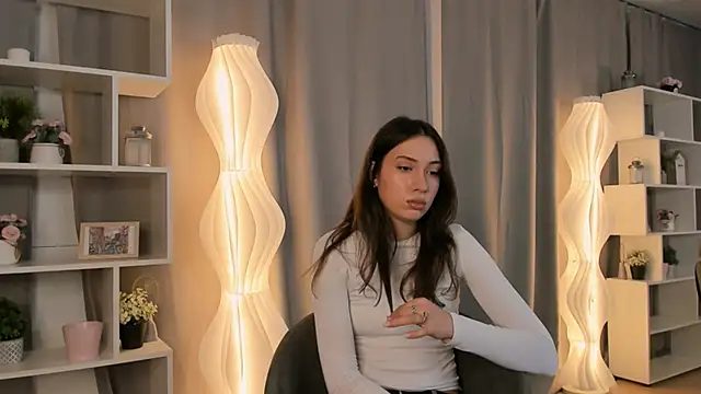 MissyHuf online show from 8, 10, 2025