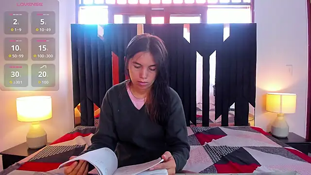 Sofy and Mia online show from 10, 11, 2025