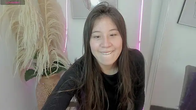 TamaraKarter online show from 1, 11, 2025