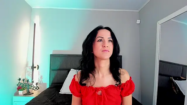 Snapshot of rose_more__ chatting on 3, 11, 2025 rose more online show from 3, 11, 2025