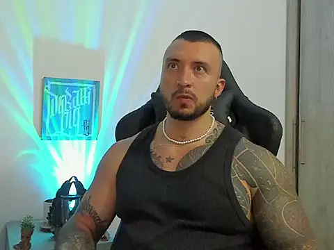 Snapshot of Dave-Max01 chatting on 30, 10, 2025 Dave-Max01 online show from 30, 10, 2025