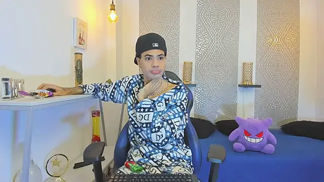 JacobBlackwell  online show from 14, 11, 2025