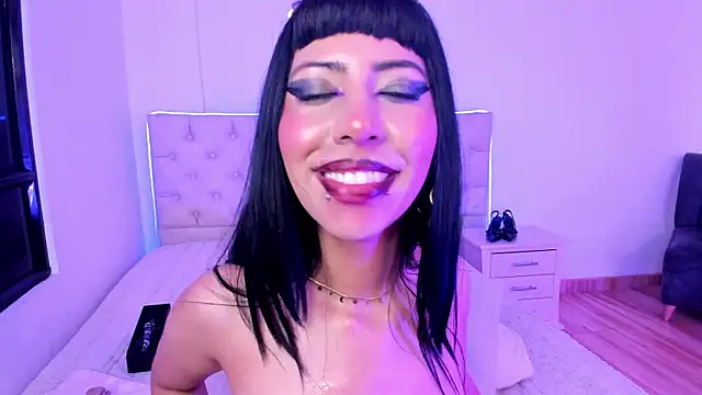 Snapshot of Nina_fox_0691 chatting on 16, 5, 2026 Nina fox 0691 online show from 16, 5, 2026