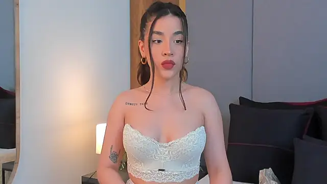 AryBlair online show from 15, 11, 2025