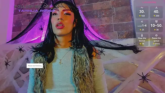 Snapshot of tahhlia_rouge chatting on 29, 10, 2025 tahhlia rouge online show from 29, 10, 2025