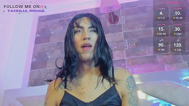 Snapshot of tahhlia_rouge chatting on 8, 11, 2025 tahhlia rouge online show from 8, 11, 2025