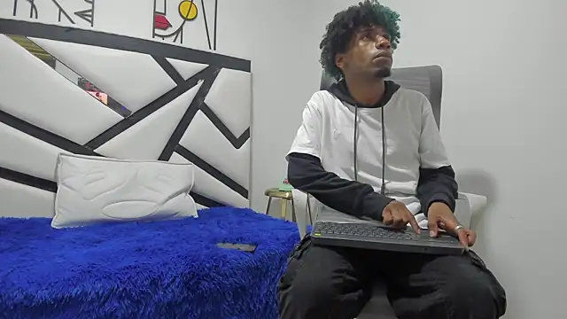 Snapshot of REDBRYAN_EBANO chatting on 20, 10, 2025 REDBRYAN EBANO online show from 20, 10, 2025