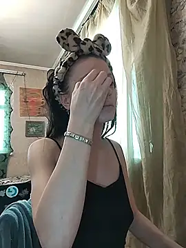 Snapshot of Lady_Elsa_Snow chatting on 2, 12, 2025 Lady Elsa Snow online show from 2, 12, 2025