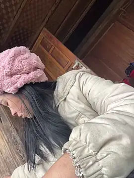 miemie-xx online show from 15, 12, 2025