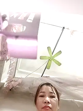 ladzy sexy online show from 18, 3, 2026