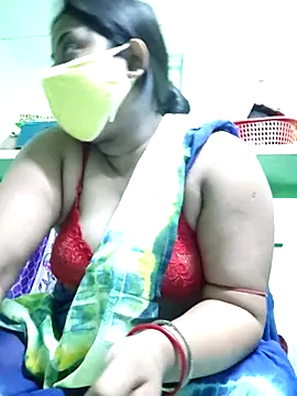 Snapshot of MAGGO-11 chatting on 10, 10, 2025 MAGGO-11 online show from 10, 10, 2025