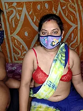 Snapshot of MAGGO-11 chatting on 15, 11, 2025 MAGGO-11 online show from 15, 11, 2025