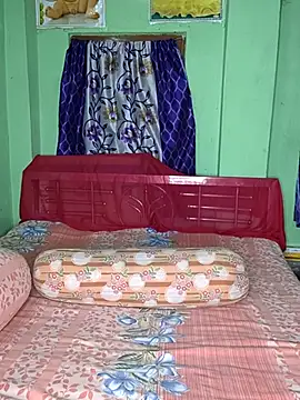 Snapshot of MAGGO-11 chatting on 22, 11, 2025 MAGGO-11 online show from 22, 11, 2025