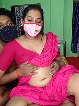 Snapshot of MAGGO-11 chatting on 5, 12, 2025 MAGGO-11 online show from 5, 12, 2025