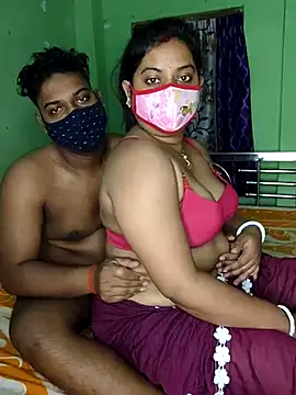 Snapshot of MAGGO-11 chatting on 14, 12, 2025 MAGGO-11 online show from 14, 12, 2025