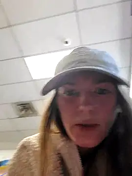 Cassaroll333 online show from 3, 11, 2025