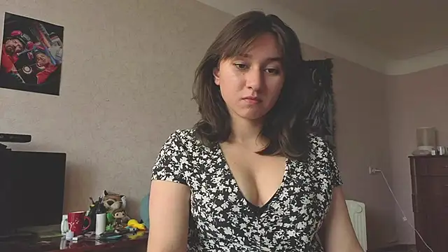 Snapshot of MiaLovelyOne chatting on 16, 5, 2026 MiaLovelyOne online show from 16, 5, 2026