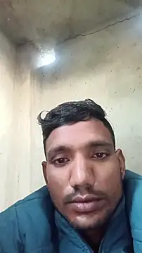 Snapshot of BiggerDickGuy chatting on 13, 11, 2025 BiggerDickGuy online show from 13, 11, 2025