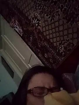 Snapshot of MilaCold5443 chatting on 21, 10, 2025 MilaCold5443 online show from 21, 10, 2025