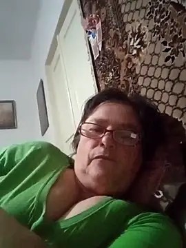 Snapshot of MilaCold5443 chatting on 14, 11, 2025 MilaCold5443 online show from 14, 11, 2025