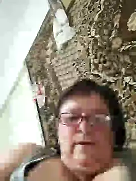 Snapshot of MilaCold5443 chatting on 25, 5, 2026 MilaCold5443 online show from 25, 5, 2026