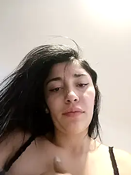 Snapshot of AbbyLewiis chatting on 8, 11, 2025 AbbyLewiis online show from 8, 11, 2025