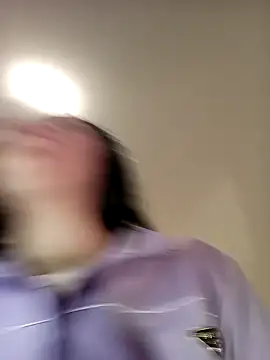 Snapshot of AbbyLewiis chatting on 10, 11, 2025 AbbyLewiis online show from 10, 11, 2025