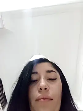 Snapshot of AbbyLewiis chatting on 27, 11, 2025 AbbyLewiis online show from 27, 11, 2025