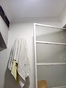 Snapshot of AbbyLewiis chatting on 28, 11, 2025 AbbyLewiis online show from 28, 11, 2025