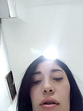 Snapshot of AbbyLewiis chatting on 29, 11, 2025 AbbyLewiis online show from 29, 11, 2025