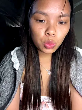 hello-cute online show from 3, 12, 2025