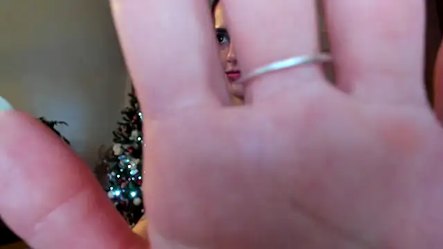 Snapshot of JacquelineHex chatting on 1, 12, 2025 JacquelineHex online show from 1, 12, 2025