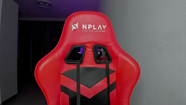 Snapshot of find0m_master chatting on 6, 11, 2025 find0m master online show from 6, 11, 2025