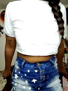 vannesitha25 online show from 15, 11, 2025