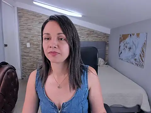 Snapshot of Tatis_Corredor chatting on 14, 10, 2025 Tatis Corredor online show from 14, 10, 2025