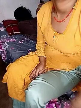 Snapshot of Sexy_Riya_Bhabhi chatting on 11, 11, 2025 Sexy Riya Bhabhi online show from 11, 11, 2025