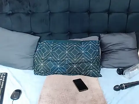 CaramelBootty online show from 25, 11, 2025