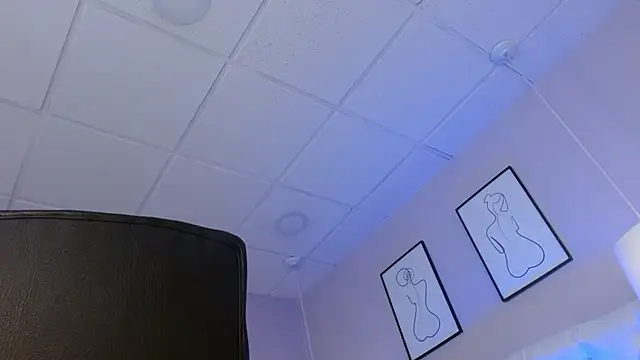 Rosee20  online show from 5, 12, 2025