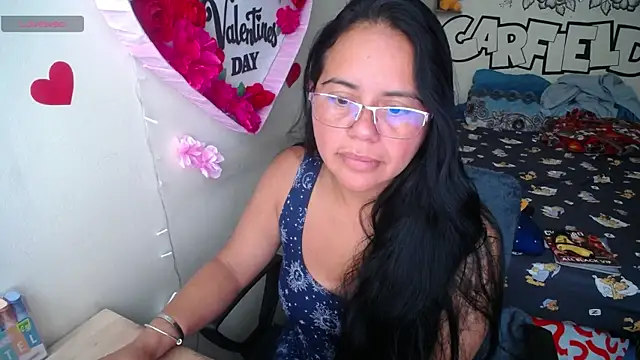 Snapshot of Miss__kendra_ chatting on 11, 5, 2026 Miss kendra online show from 11, 5, 2026